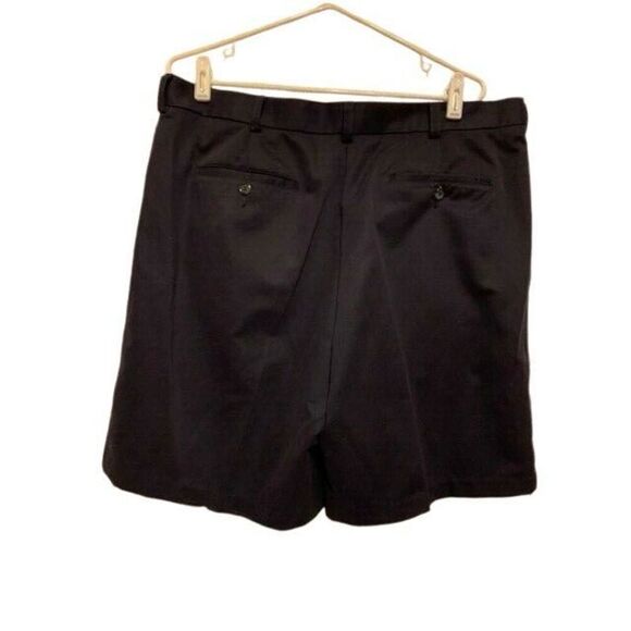 IZOD SIZE 36 NAVY BLUE SHORTS - Picture 1 of 4